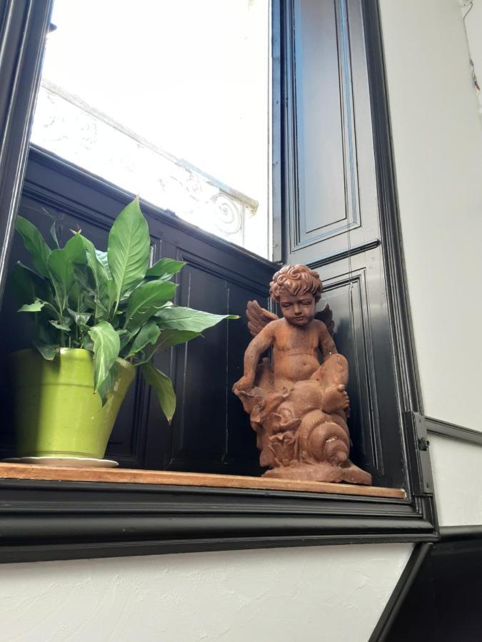 Séjour chez l'habitant Château De Champblanc *