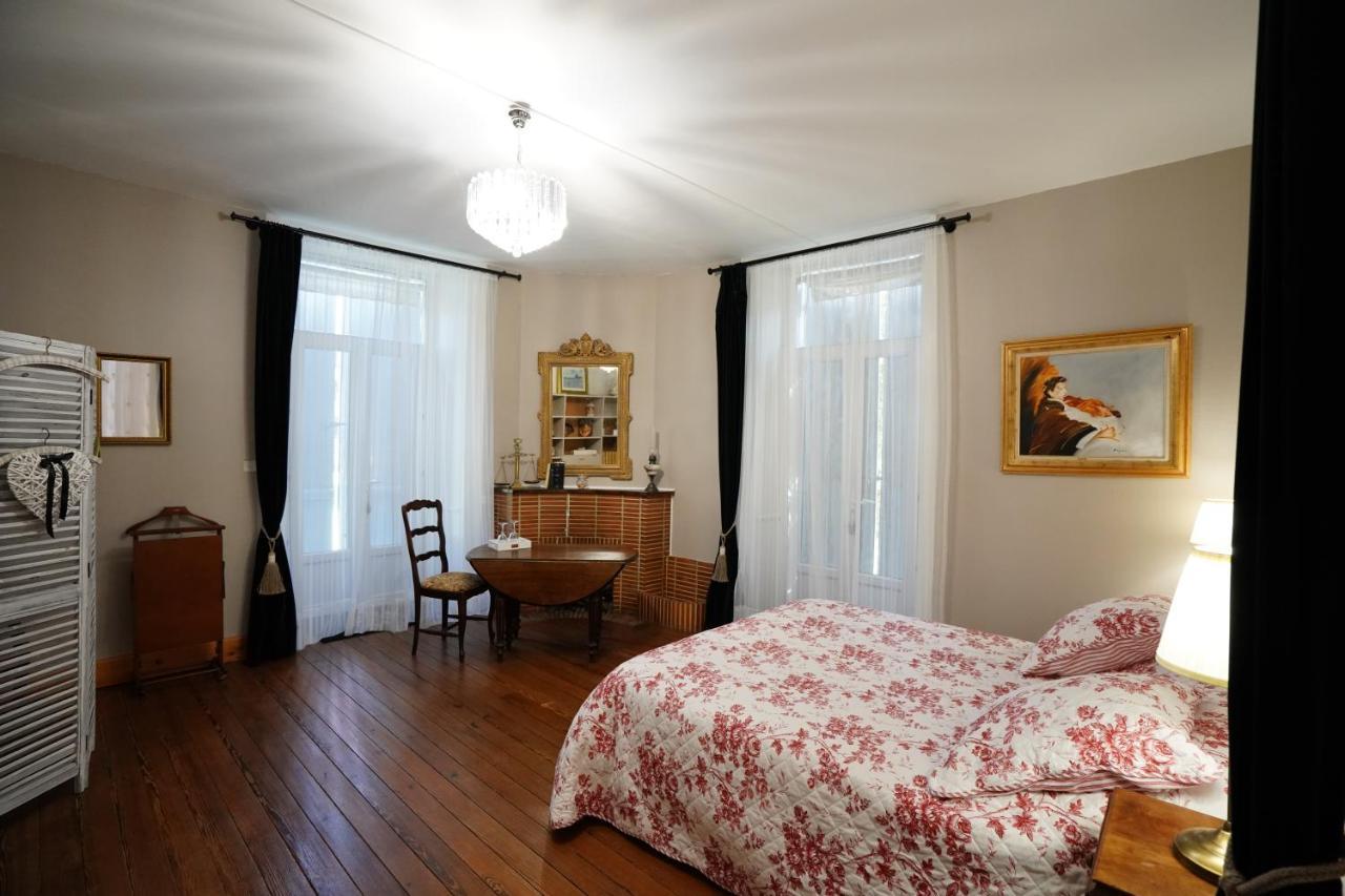 Séjour chez l'habitant Château De Champblanc Cherves-de-Cognac