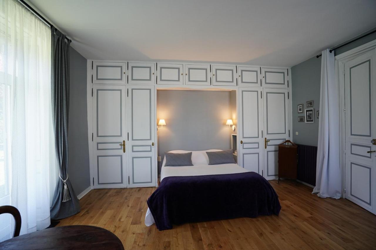 Chateau De Champblanc Privatunterkunft *