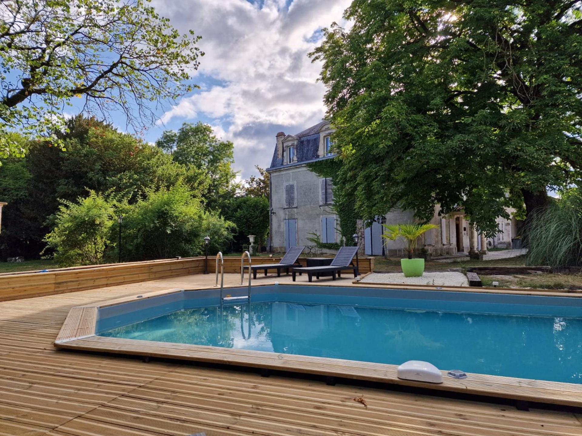 Château De Champblanc Séjour chez l'habitant